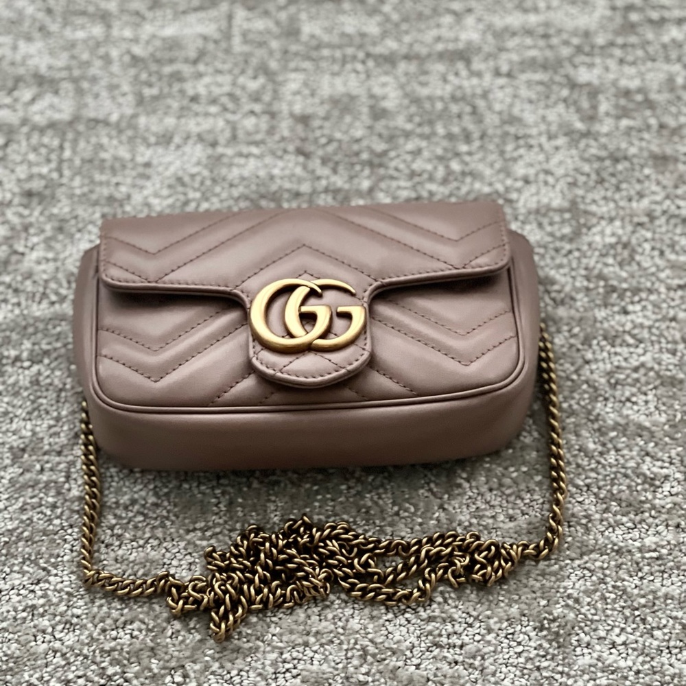Gucci leather mini bag dusty pink chevron